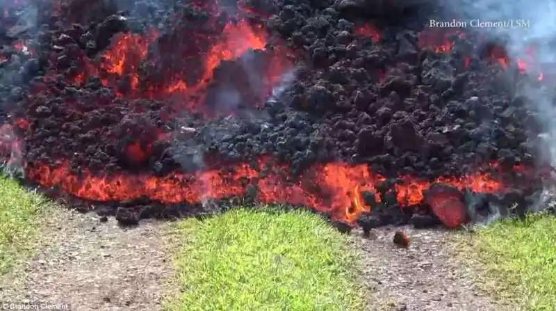 hawaii   muro di lava 12