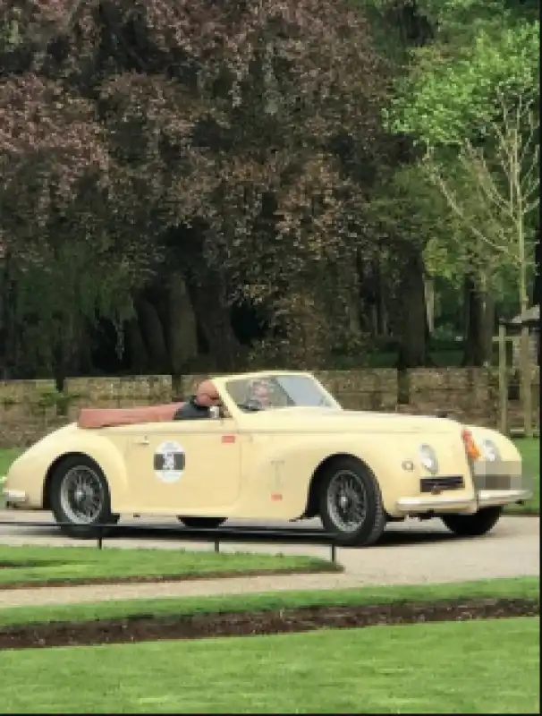 Jeroen Branderhorst alfa romeo 6c 2500 cabriolet