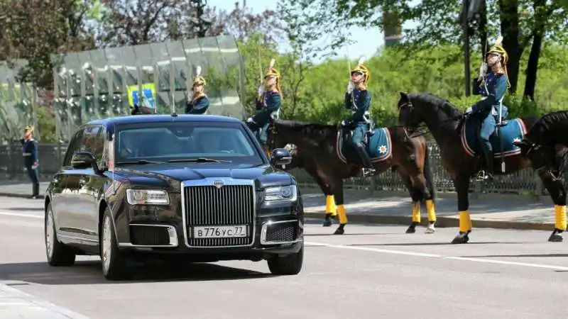 kortezh   auto presidenziale putin 7