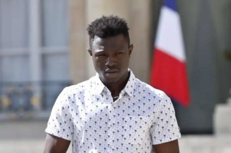 mamoudou gassama 3