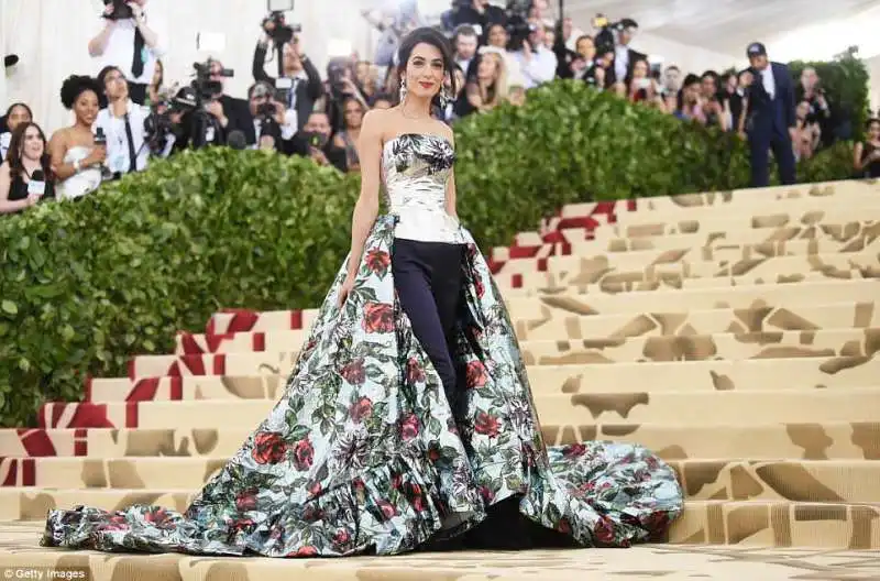 met gala 2018   amal clooney 1