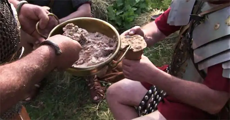 pranzo legiornari romani