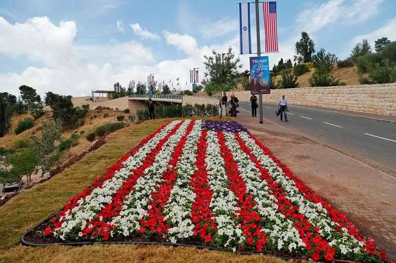 preparativi per l'apertura dell'ambasciata usa a gerusalemme