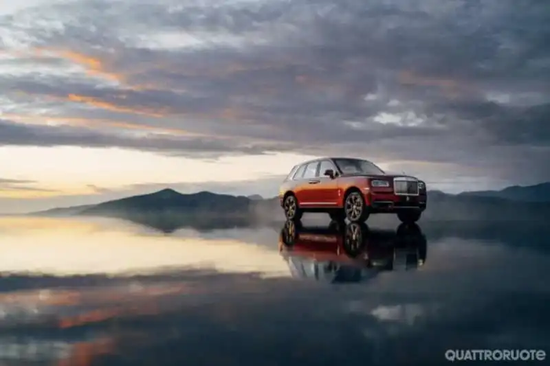 rolls royce cullinan 9