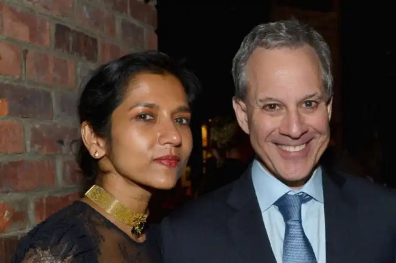 tania selvaratnam con eric schneiderman