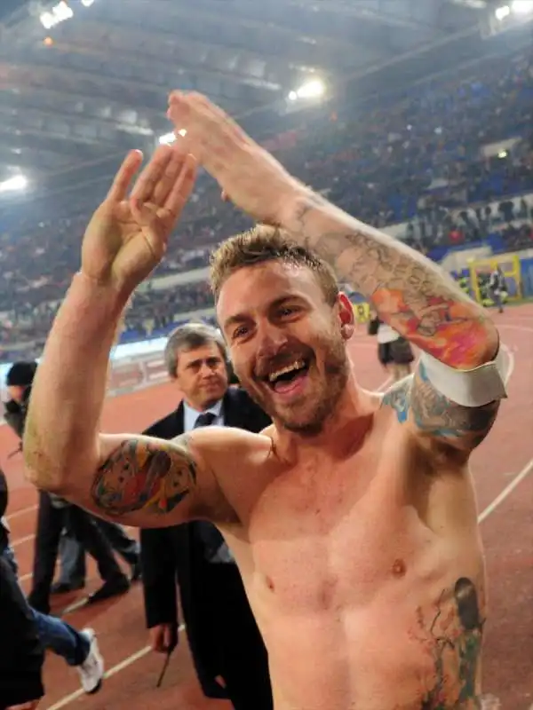 daniele de rossi foto mezzelani gmt 44