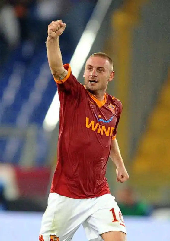 daniele de rossi foto mezzelani gmt 66