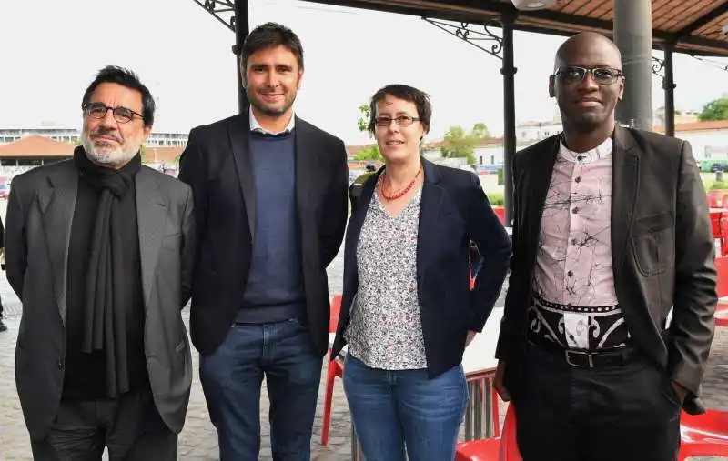 elido fazi alessandro di battista fanny pigeaud ndongo samba sylla foto di bacco