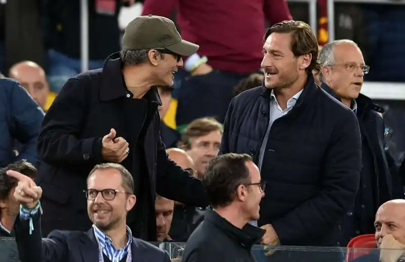 fiorello e  totti foto  mezzelani gmt14