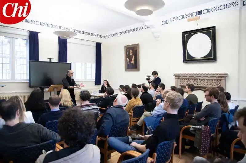 l'intervento di dago al new college di oxford 1