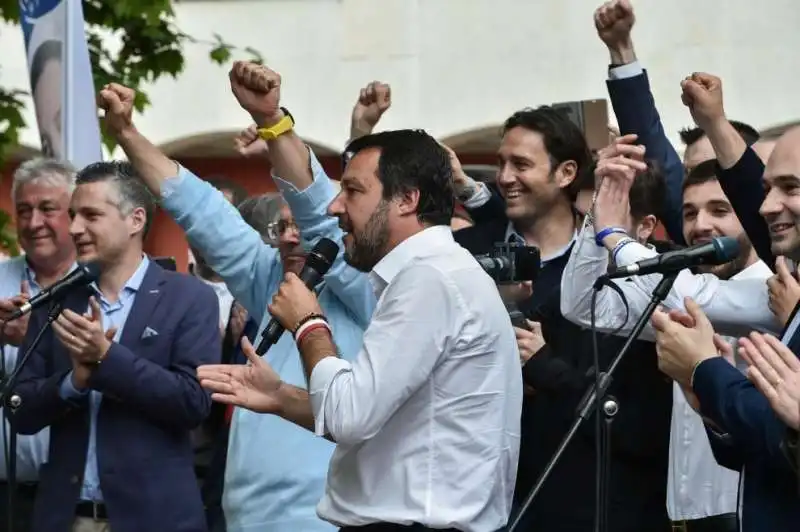 LUCA TONI E MATTEO SALVINI 