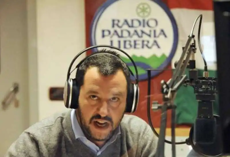 matteo salvini radio padania libera 5