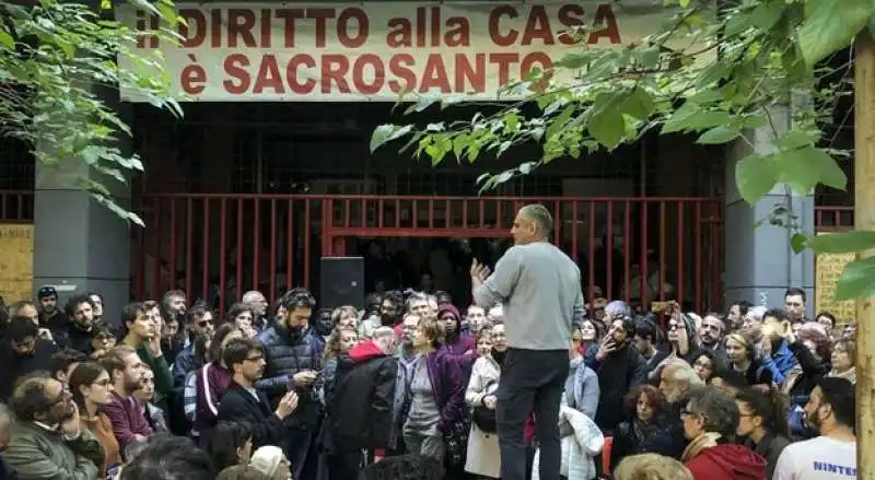 palazzo ex inpdap occupato a roma 1