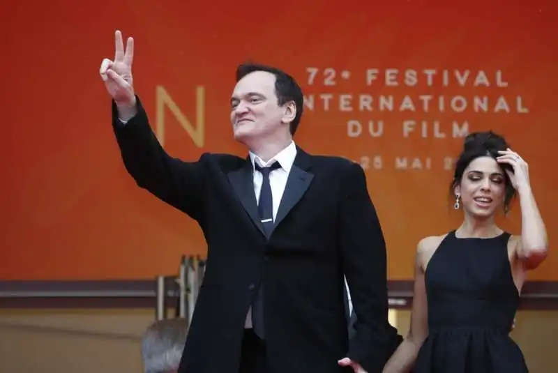 quentin tarantino e la moglie daniela pick a cannes 1