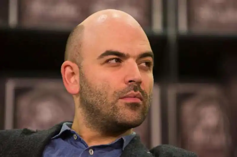 ROBERTO SAVIANO