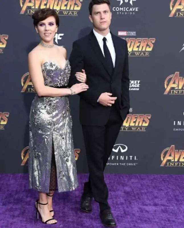 scarlett johansson e colin jost  19