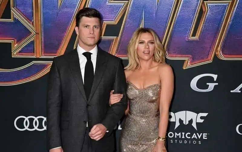 scarlett johansson e colin jost  21