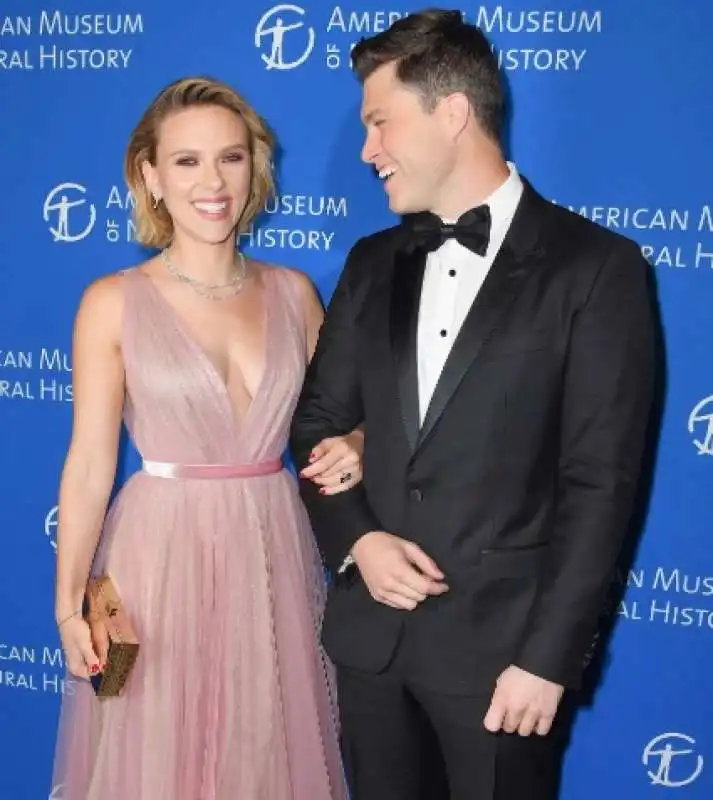 scarlett johansson e colin jost  7