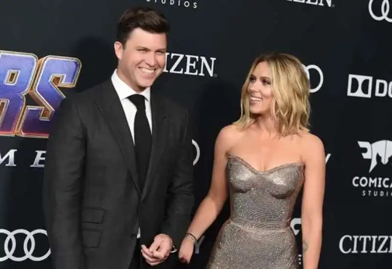 scarlett johansson e colin jost  8