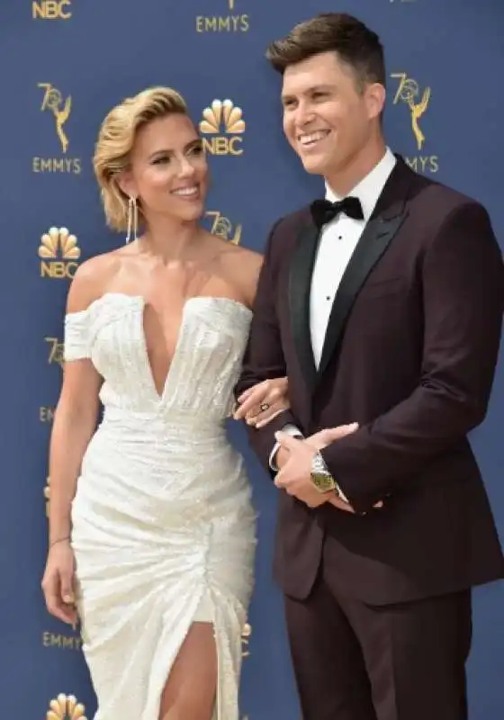 scarlett johansson e colin jost  9