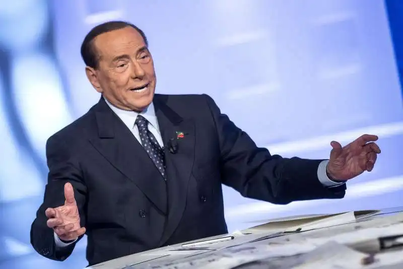 silvio berlusconi 5