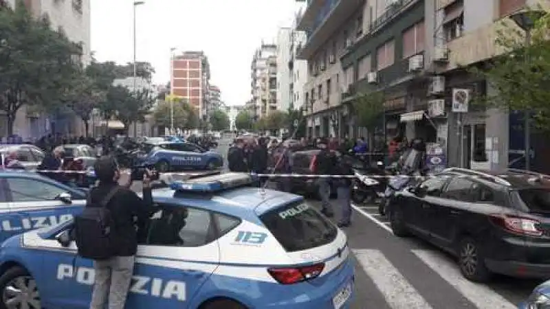 sparatoria a piazza nazionale napoli