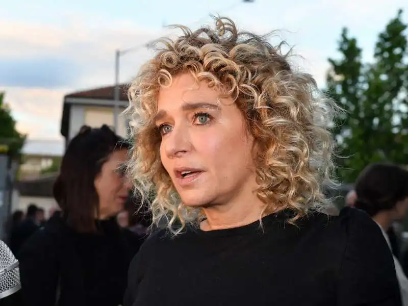 valeria golino foto di bacco