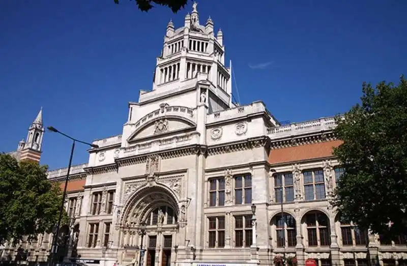 victoria and albert museum-2