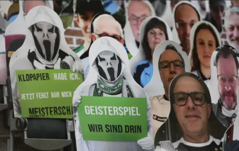  Borussia Mönchengladbach e i tifosi…di cartone