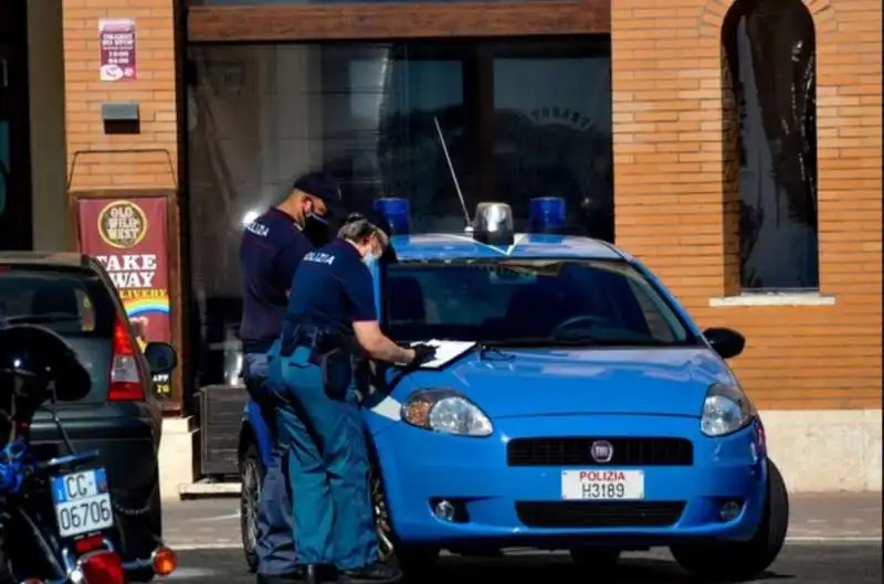 controlli polizia a ostia 3