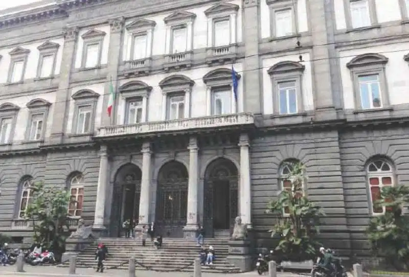 FACOLTA DI GIURISPRUDENZA - FEDERICO II NAPOLI