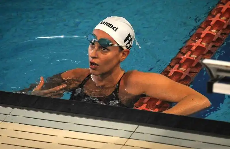 federica pellegrini torna in acqua  foto mezzelani gmt01