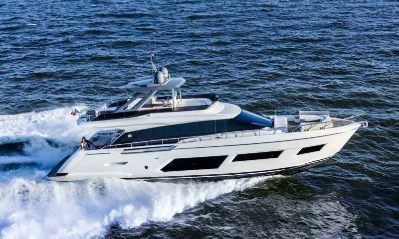 ferretti group yacht