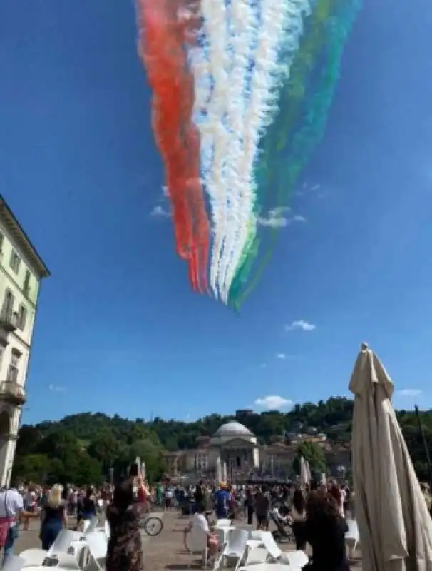 FRECCE TRICOLORI A TORINO