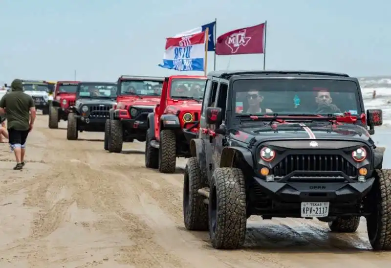 go topless jeep weekend 19