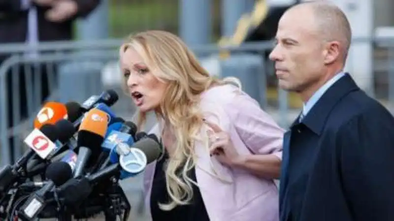 michael avenatti stormy daniels