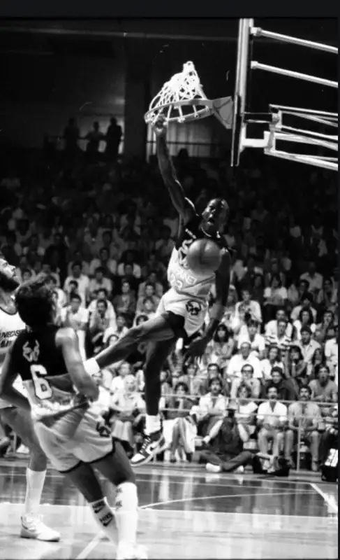 MICHAEL JORDAN A TRIESTE