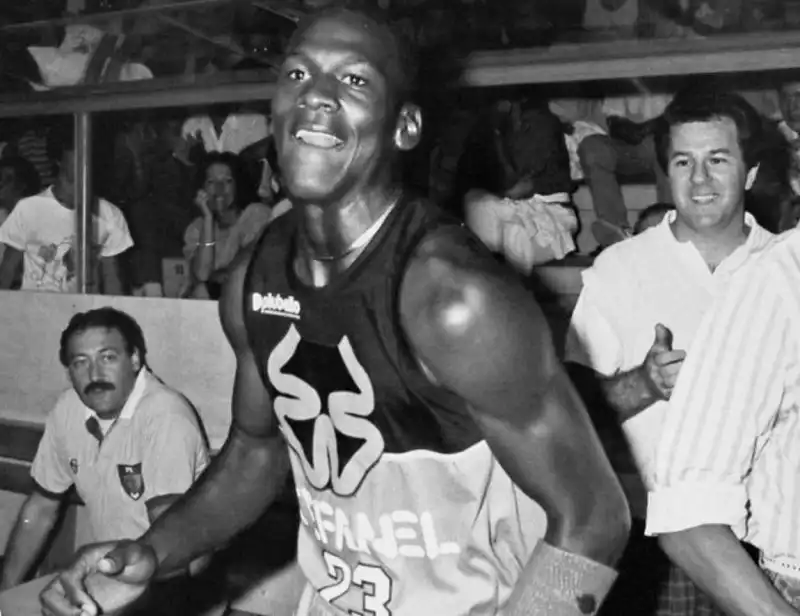 MICHAEL JORDAN A TRIESTE