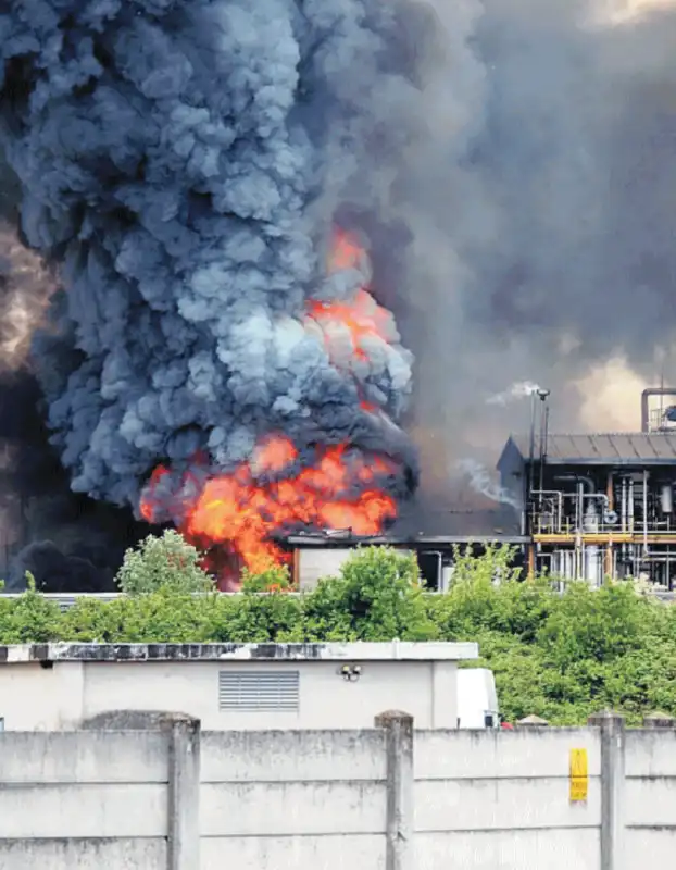 porto marghera incendio