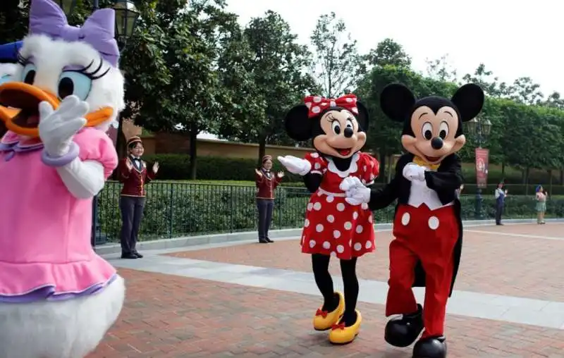 riapertura disneyland shangai 8