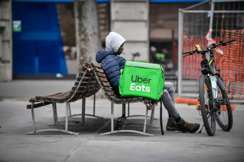 rider uber eats 2