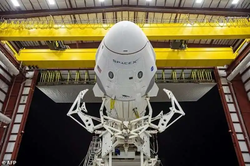 space x crew dragon