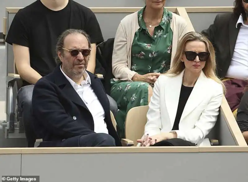 xavier niel con la moglie delphine arnault e emmanuel macron