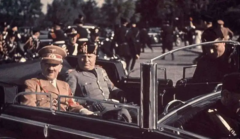 adolf hitler e benito mussolini 6