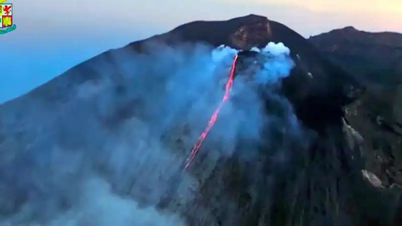 eruzione stromboli 12