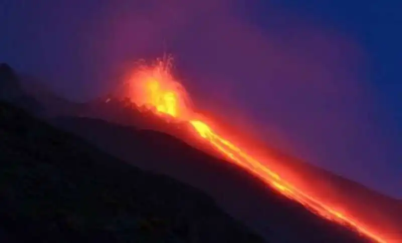 eruzione stromboli 3