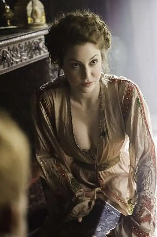 Esme Bianco