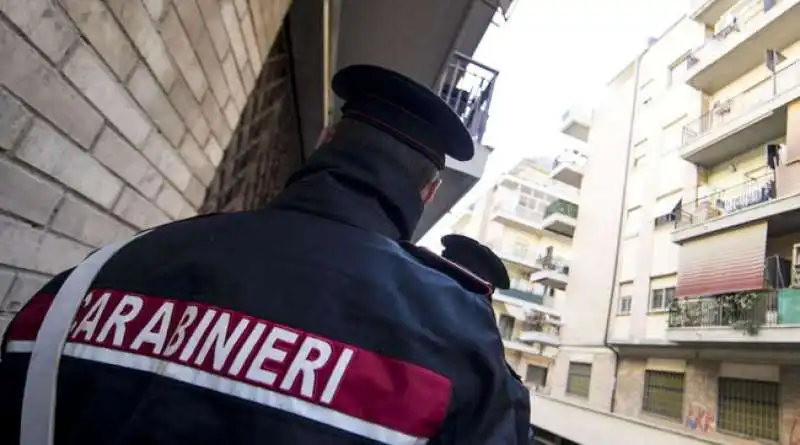 figlio uccide madre cosenza 1