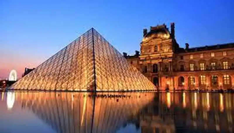 il louvre 3