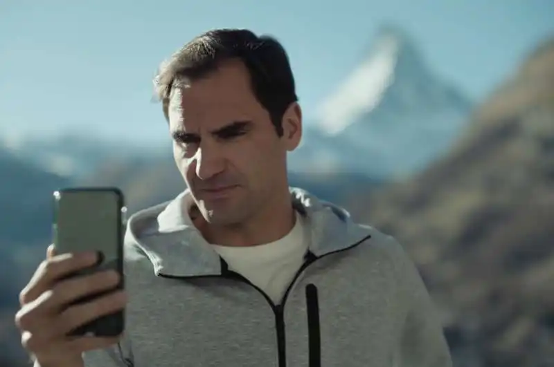 lo spot di svizzera turismo con de niro e federer 110